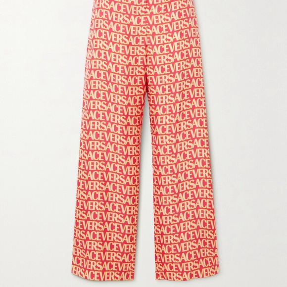 Versace Silk Set - Picture 3 of 4